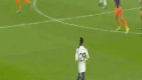 港队巴黎剑击赛男花第九，男佩不敌美韩组合止步