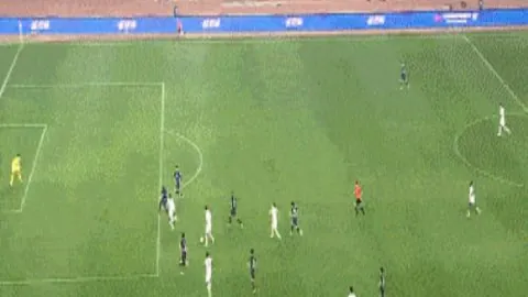 上田绮世：球场进球高手，揭示优秀前锋本色